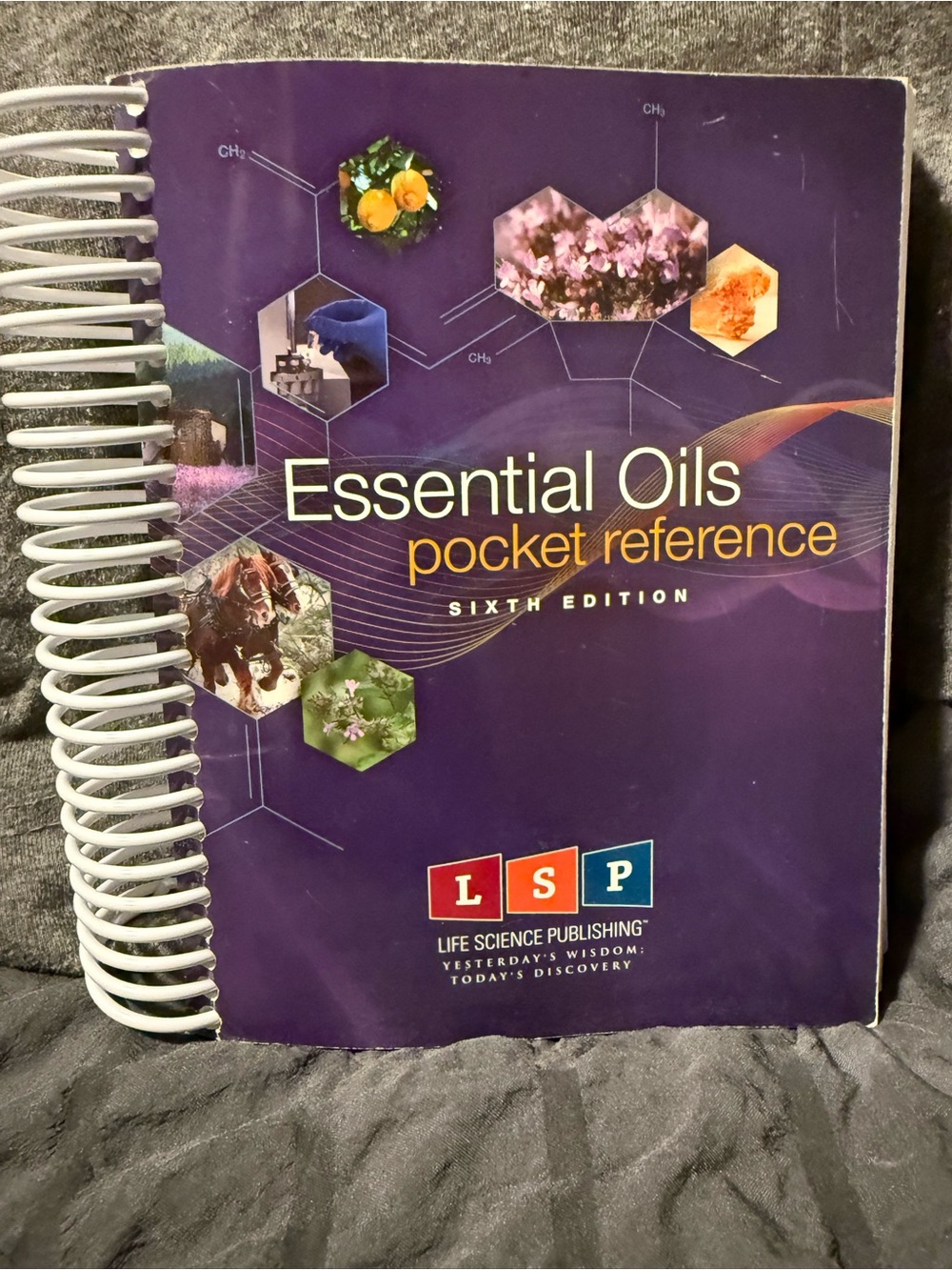 Essential Oils Pocket Reference - Purple